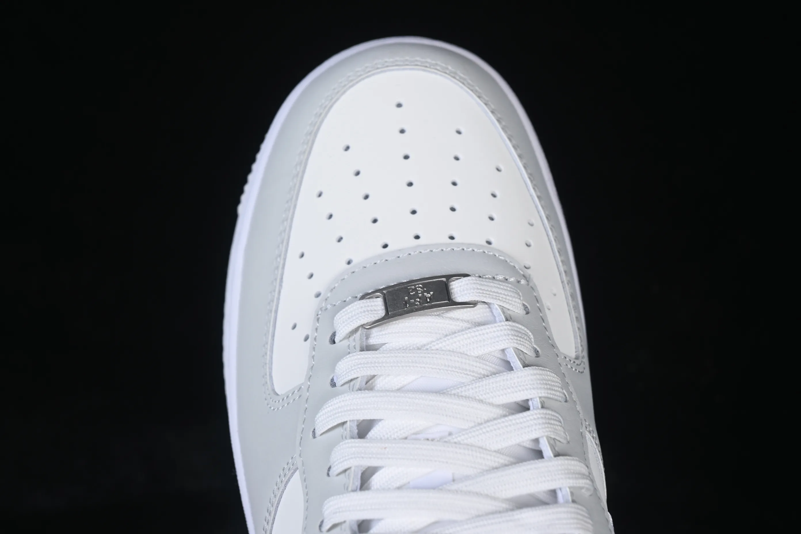 All categories Nk Air Force 1 Air Force series Nk Air Force 1 Low Air Force low-top Nike Air Force 1'07 Low white and gray embroidery Air Force 1 low-top casual sneakers IB6842-100